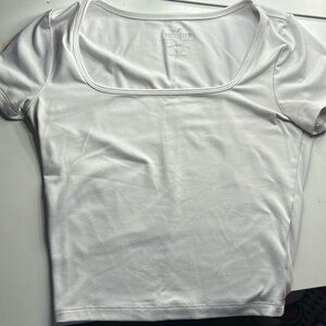 A hollister square neck crop top size xxs small color white